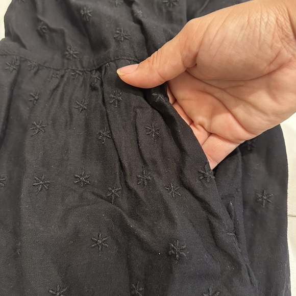 OLD NAVY Womens Size M Puff Sleeve Tiered Smocked Embroidered Milkmaid Boho - Picture 10 of 11